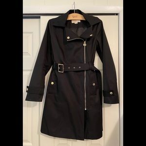 🖤 Rain Jacket ✨